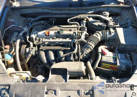 2010 Honda Accord 2.4 Ex-L из США, поврежденный, VIN 1HGCP2F85AA145291